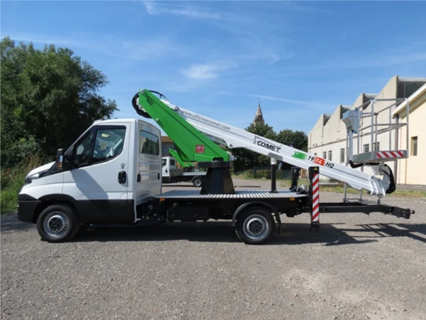 Nacela cu brat telescopic articulat montata pe autosasiu COMET Eurosfilo 19/2/14 HQ H 19m L 14m 250KG